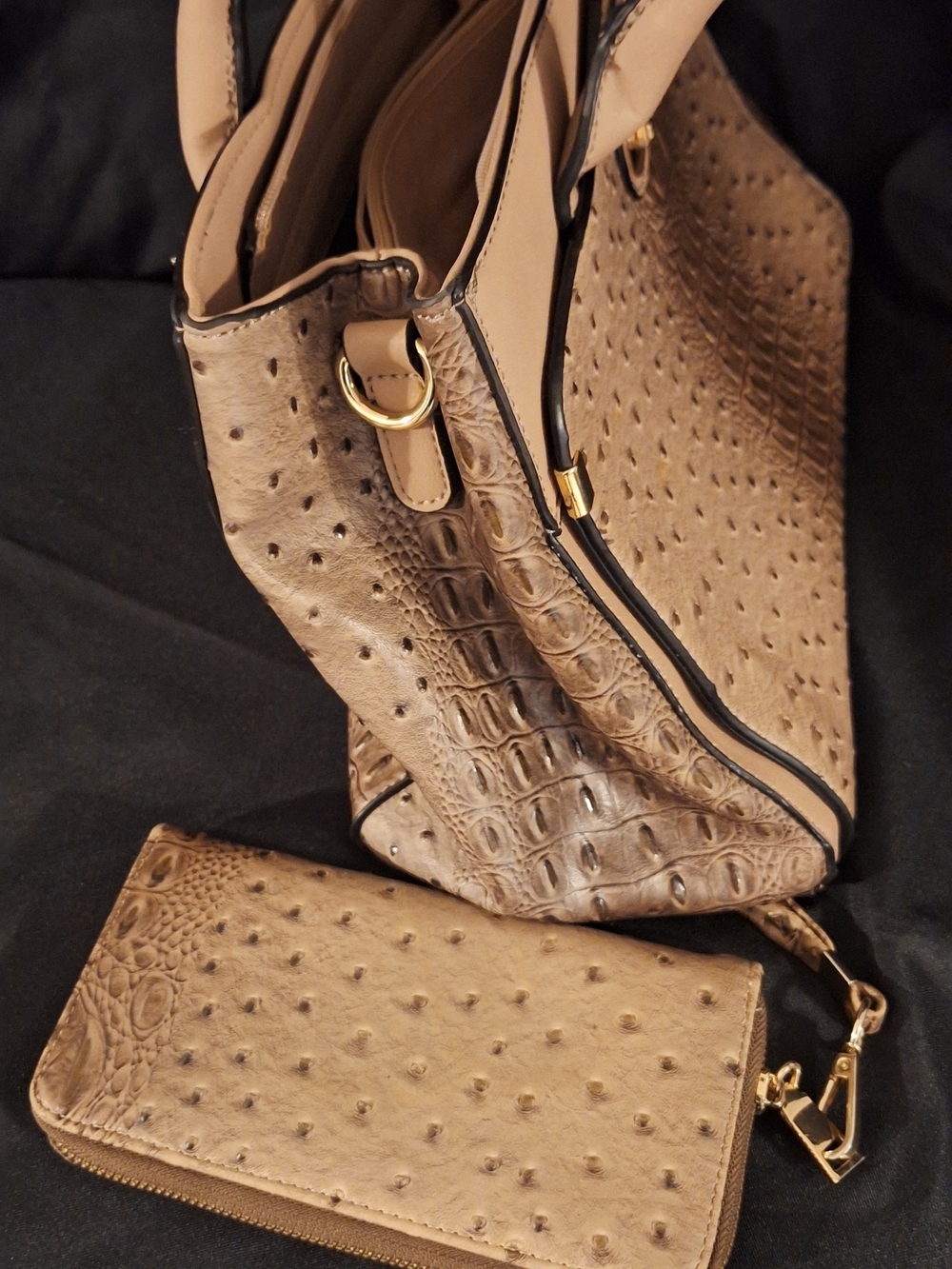Taupe Textured Tote Bag with Matching Wristlet - Women's Fashion Handbag. - Picture 4 of 10